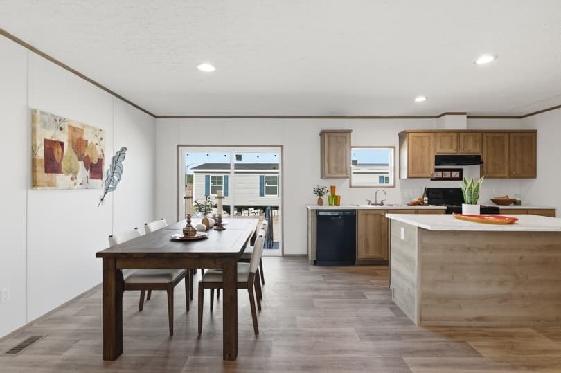 Harper 32764A — interior